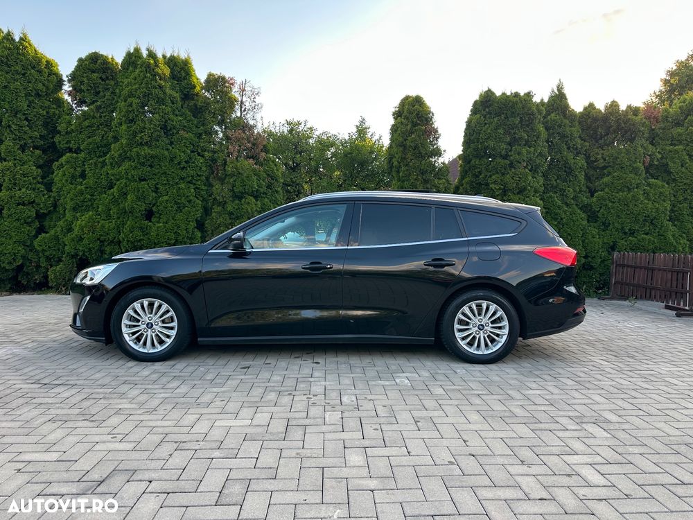 Ford Focus 2.0 EcoBlue Start-Stopp-System TITANIUM X - 11
