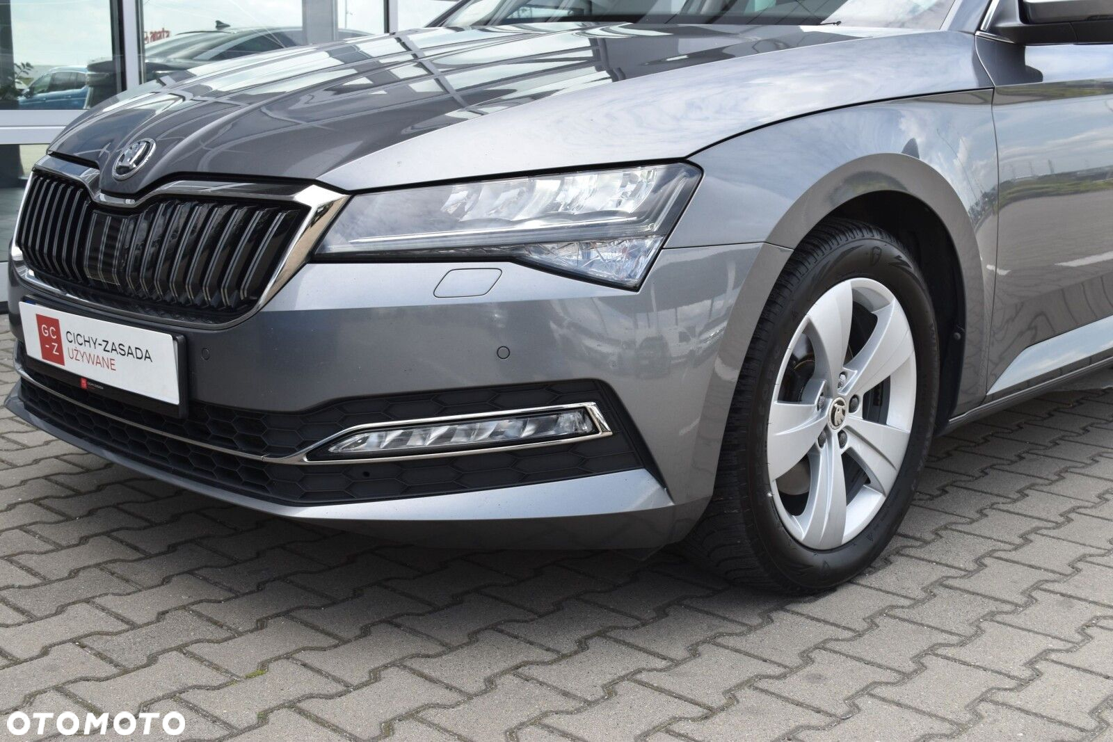 Skoda Superb 2.0 TDI SCR Style DSG - 39