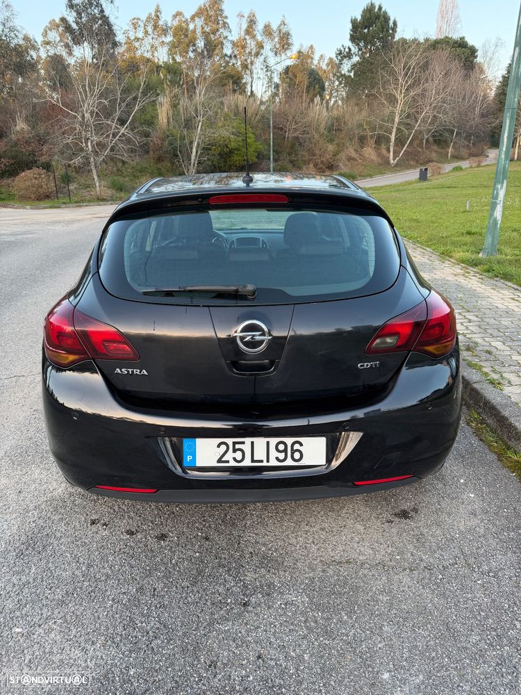 Opel Astra 1.7 CDTI Enjoy - 5