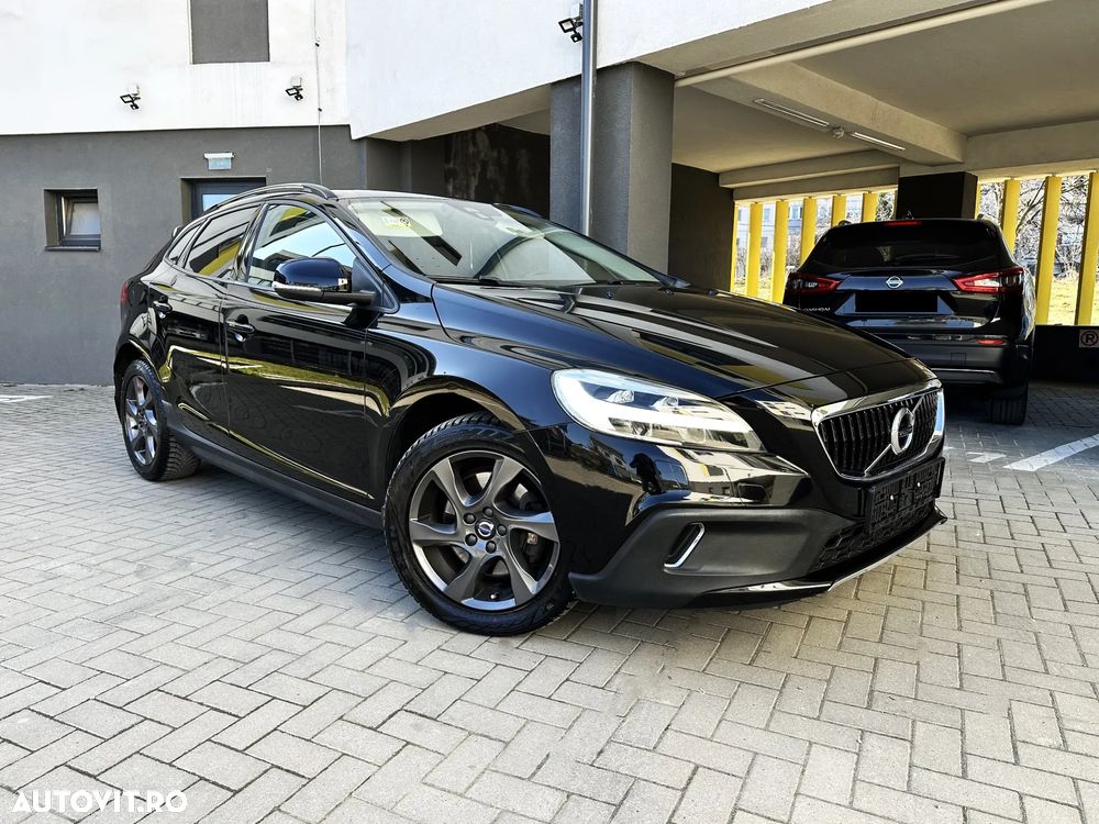 Volvo V40 D4 Geartronic Summum - 3