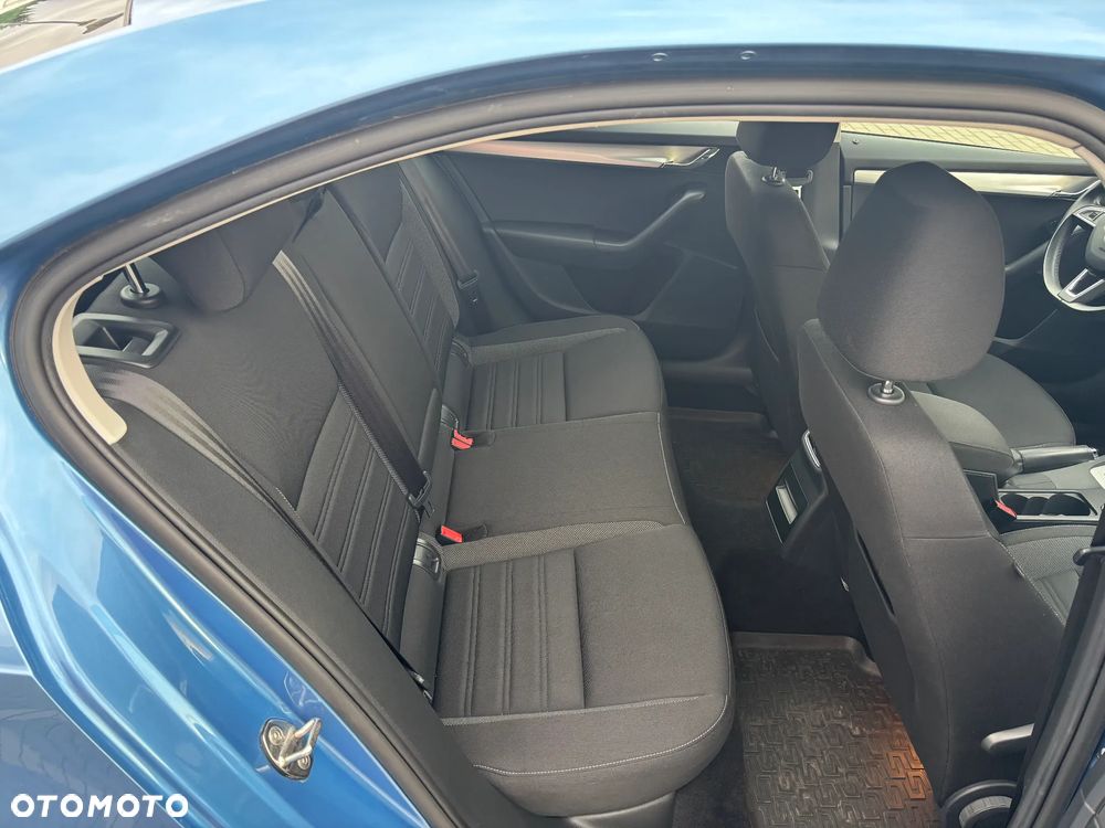 Skoda Octavia 1.6 TDI Ambition - 7