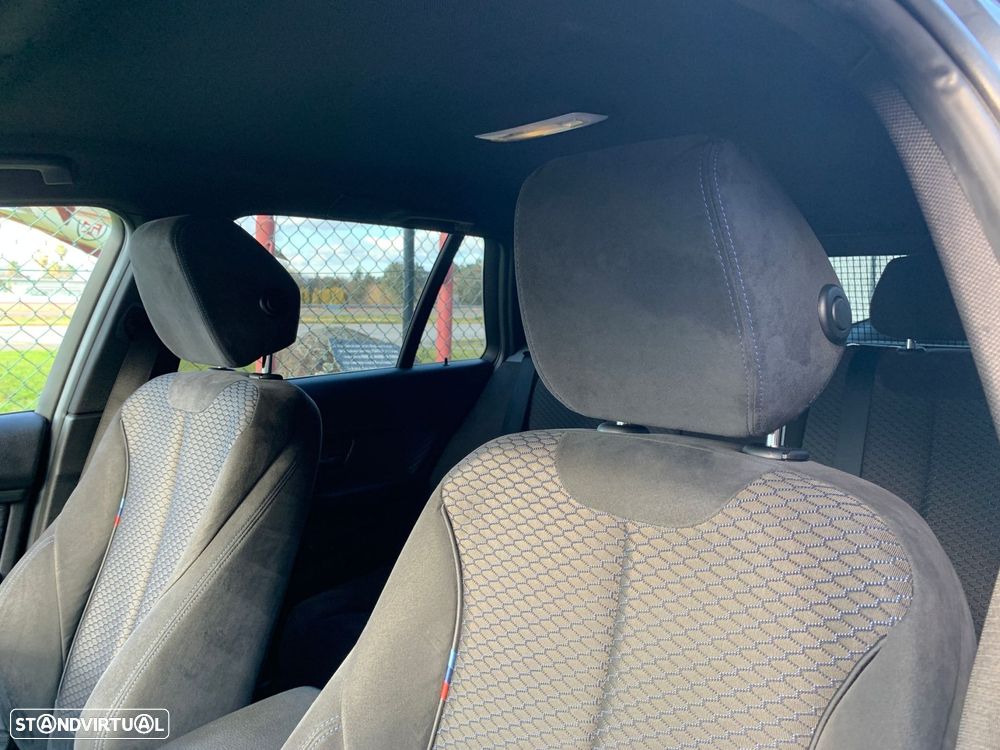 BMW 320 d Pack M - 11