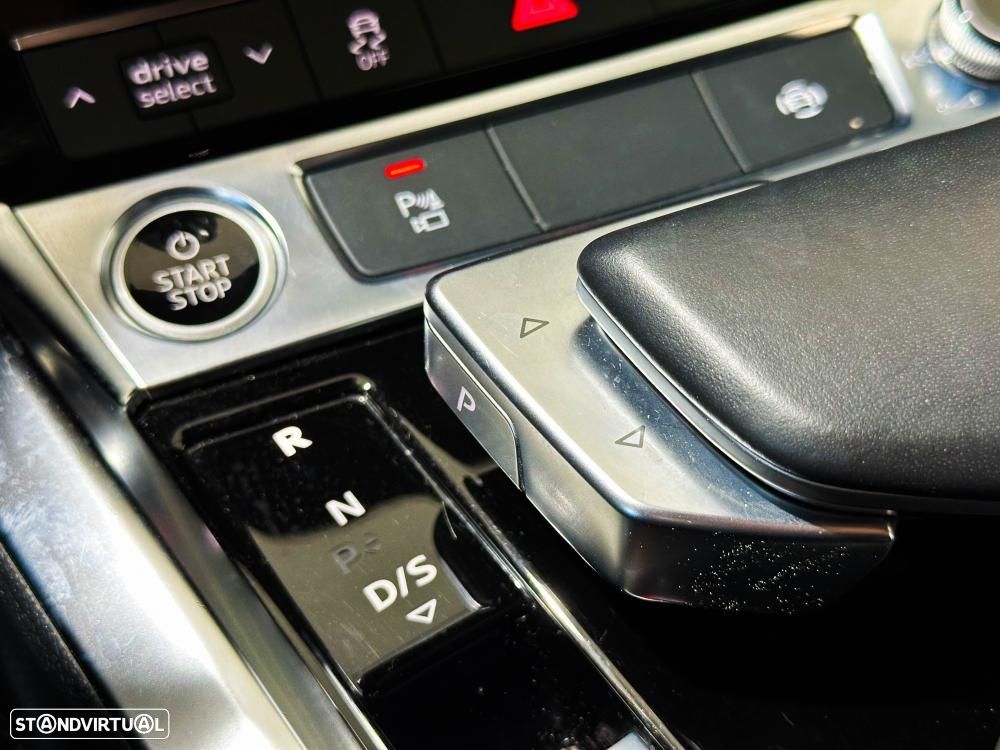 Audi e-tron 55 quattro S line - 58