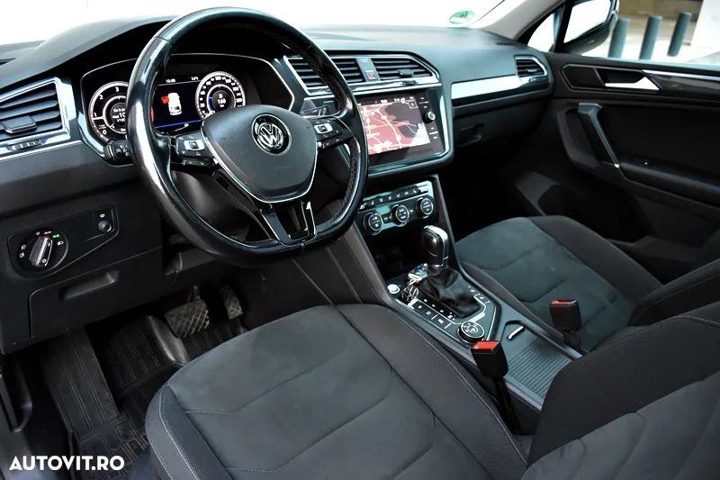 Volkswagen Tiguan 2.0 TDI 4Mot DSG Highline - 13