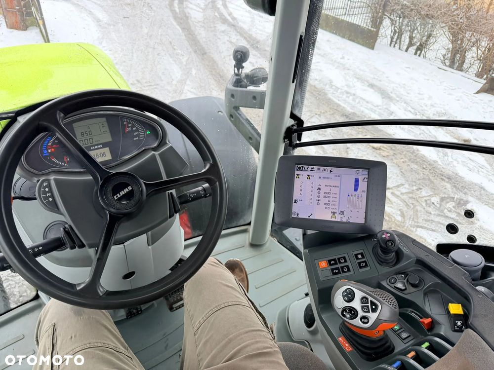 Claas Axion 800 - 19