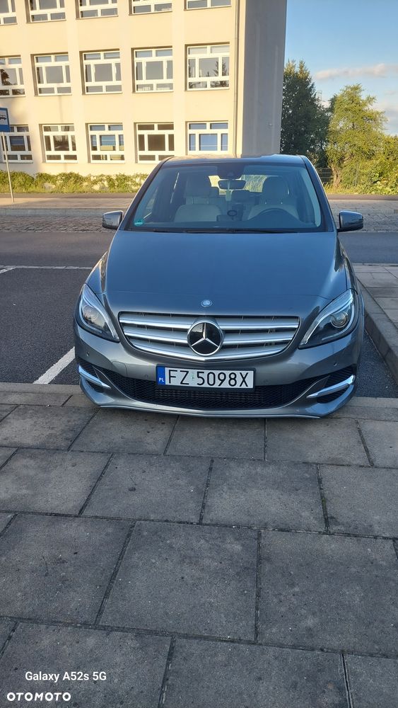 Mercedes-Benz Klasa B 200 7G-DCT - 2