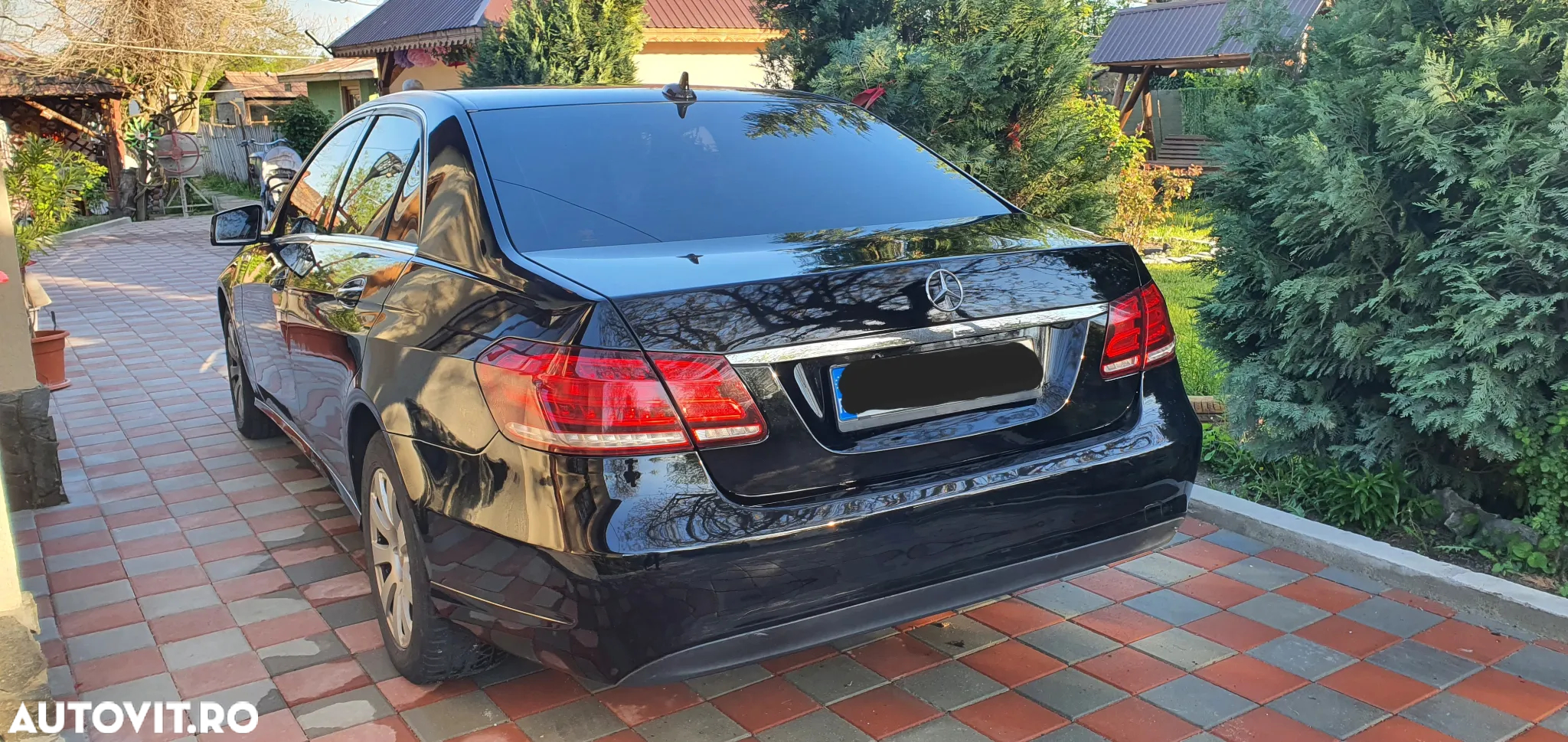 Mercedes-Benz E - 2