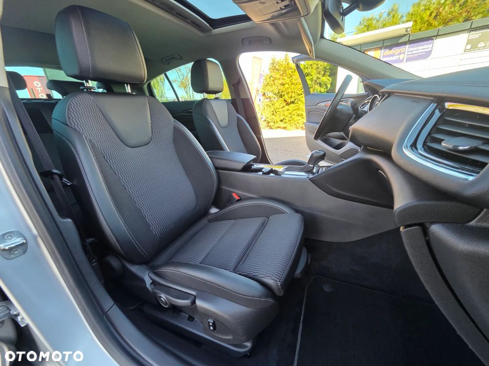 Opel Insignia 1.5 DI Turbo Exclusive - 35