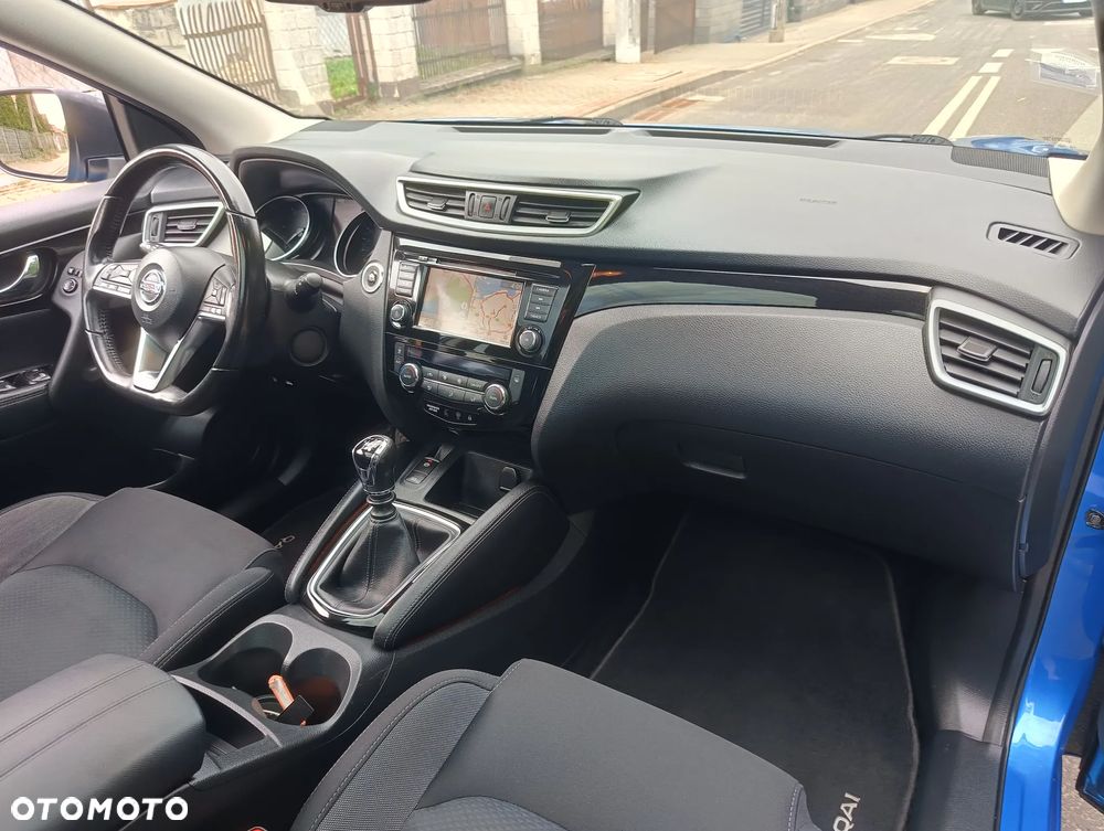 Nissan Qashqai 1.5 dCi N-WAY - 22