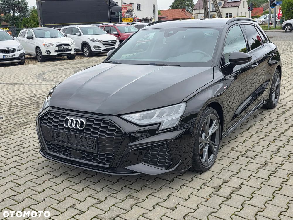 Audi A3 Sportback - 3