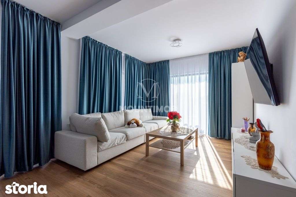 Casa moderna,4 camere, pompă de căldură si panouri fotovoltaice - Imagine principală: 2/19