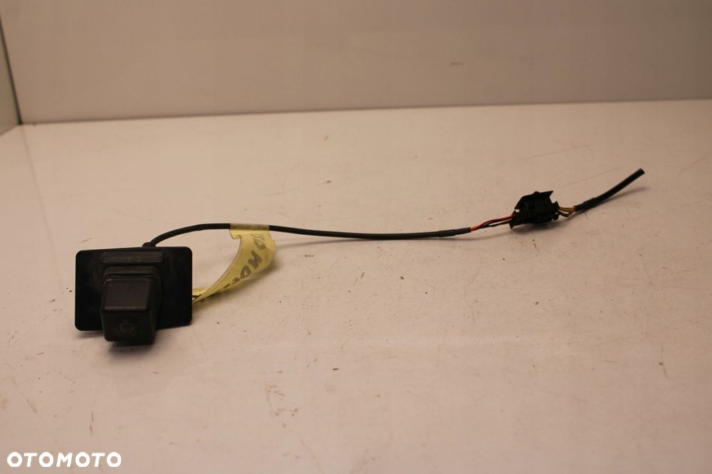 mercedes w204 07r- kamera cofania a2048206297 - 2