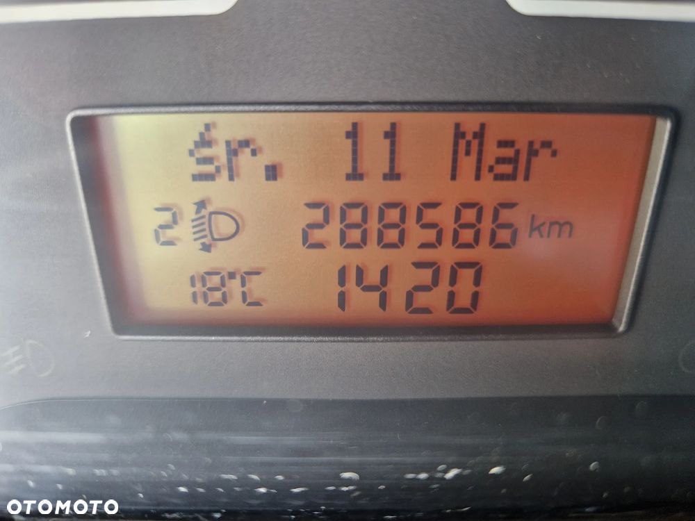 Fiat Grande Punto 1.4 8V Active - 23
