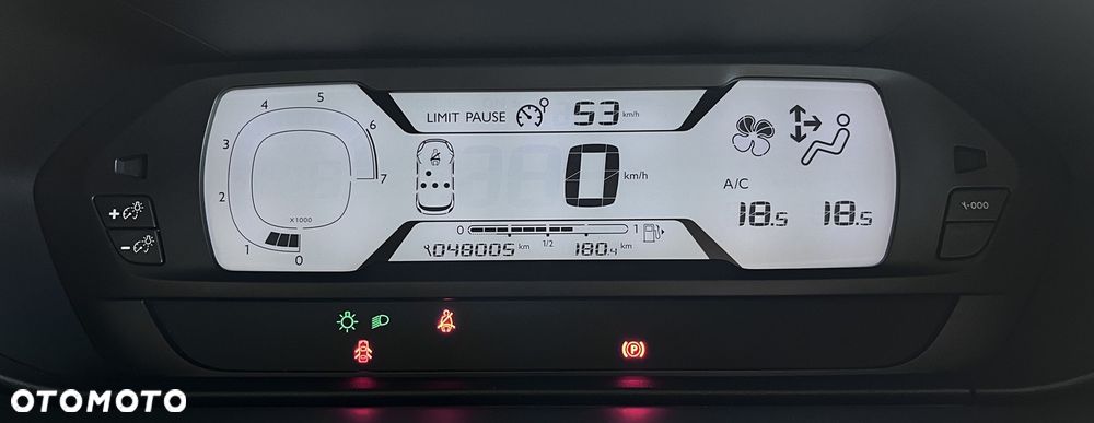 Citroën C4 SpaceTourer PureTech 130 Stop&Start SELECTION - 11