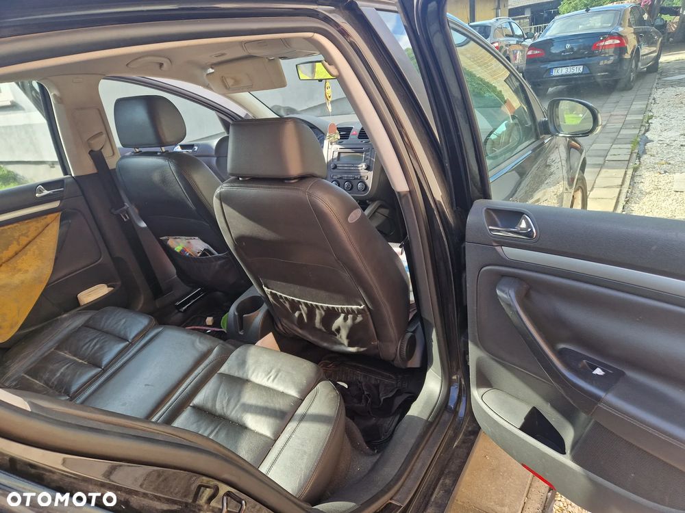 Volkswagen Golf 1.6 Trendline - 5
