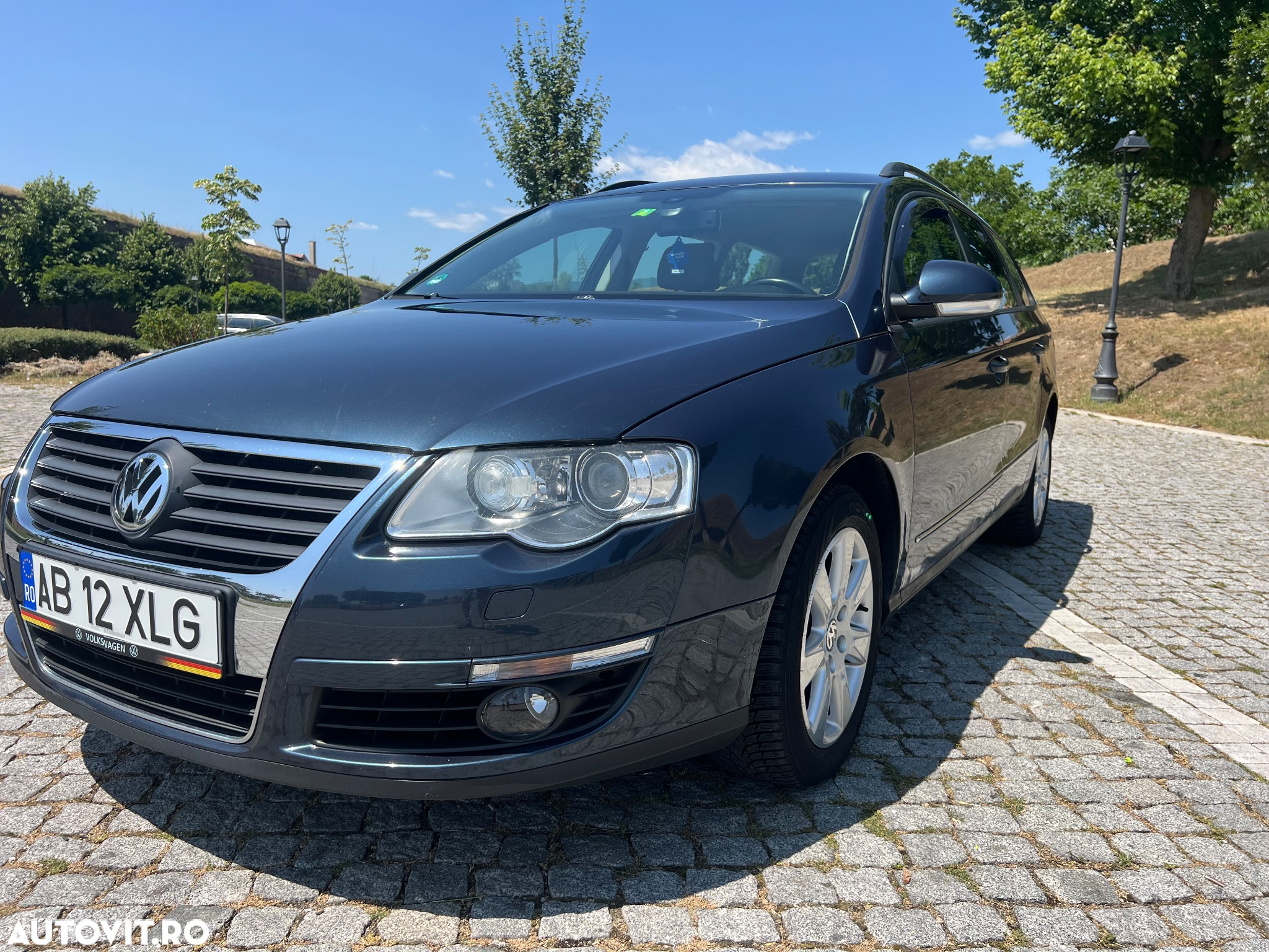 Volkswagen Passat 2.0TDI Comfortline DPF - 12