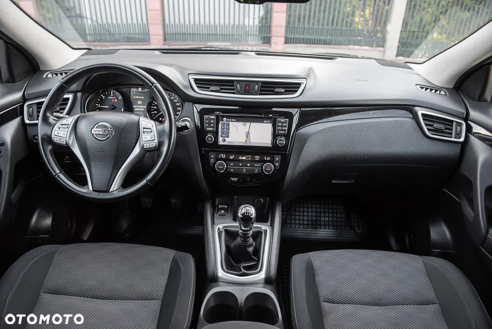 Nissan Qashqai 1.6 dCi DPF tekna - 25