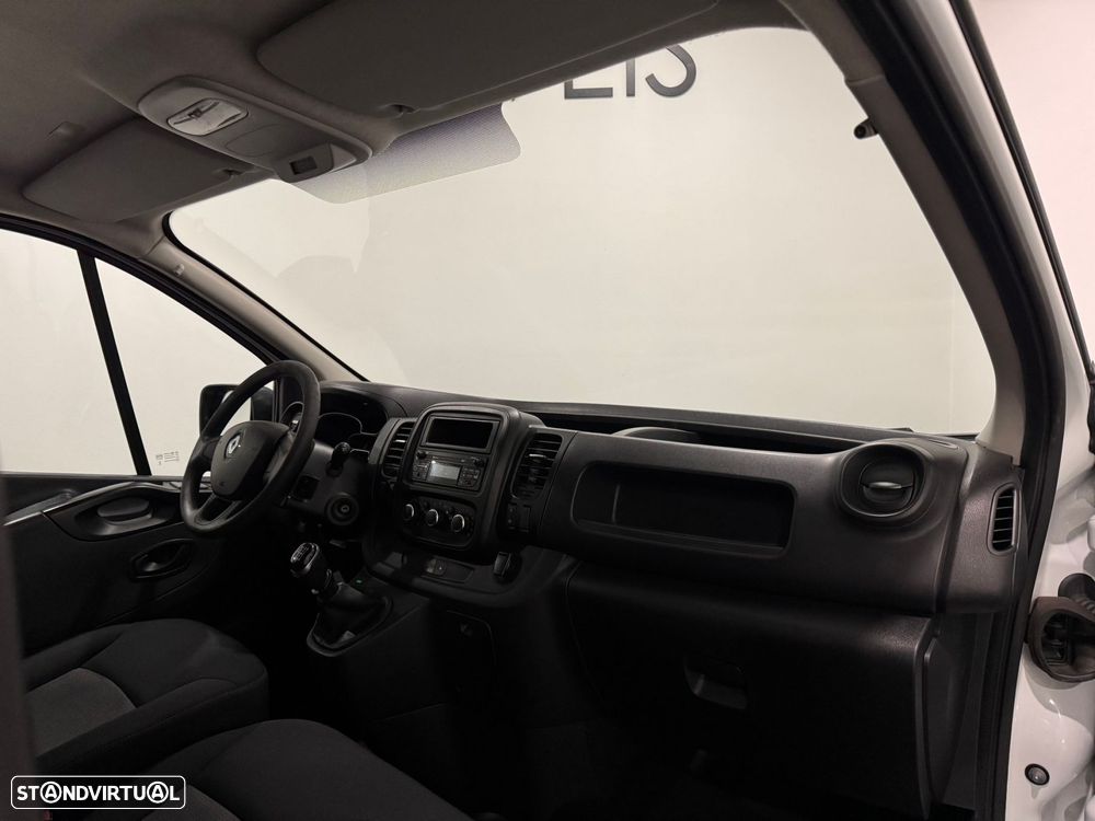Renault Trafic 2.0 dCi L2H2 1.2T - 24