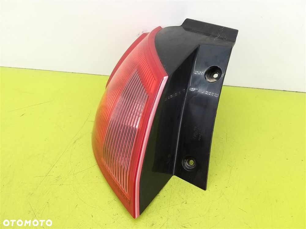 Lampa lewa tylna tył Mitsubishi Colt Z30 2004-2012 MR957365 ORYGINAŁ EUROPA - 2