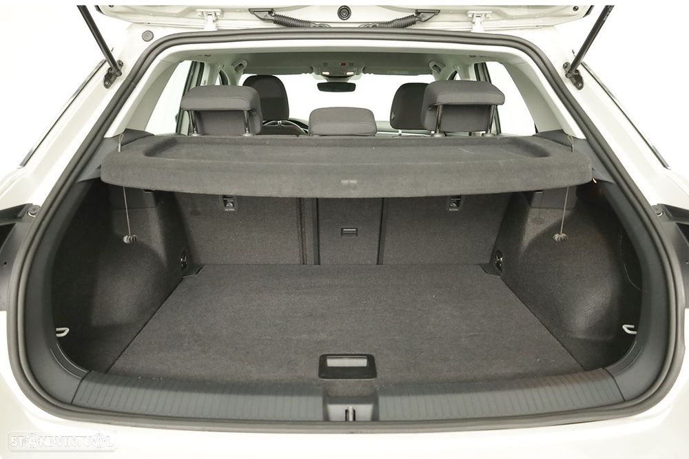 VW T-Roc 1.0 TSI Life - 23