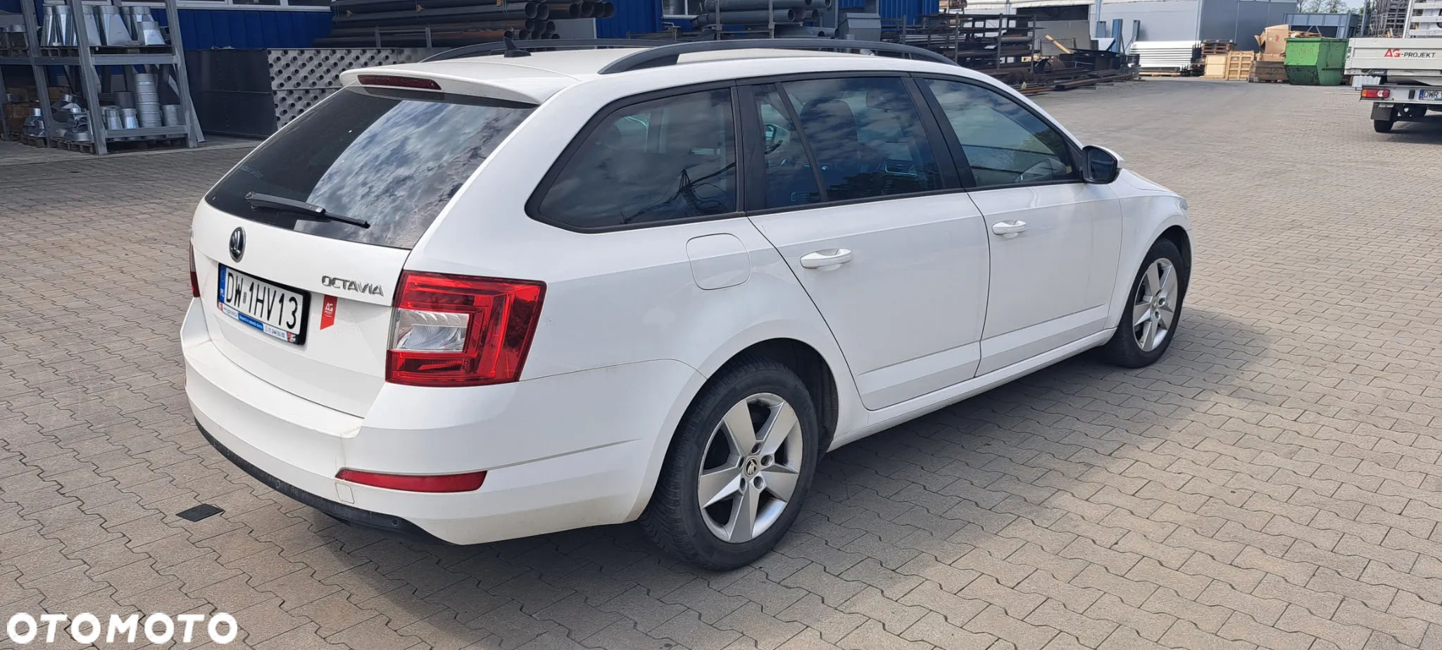 Skoda Octavia 1.6 TDI Ambition DSG - 4