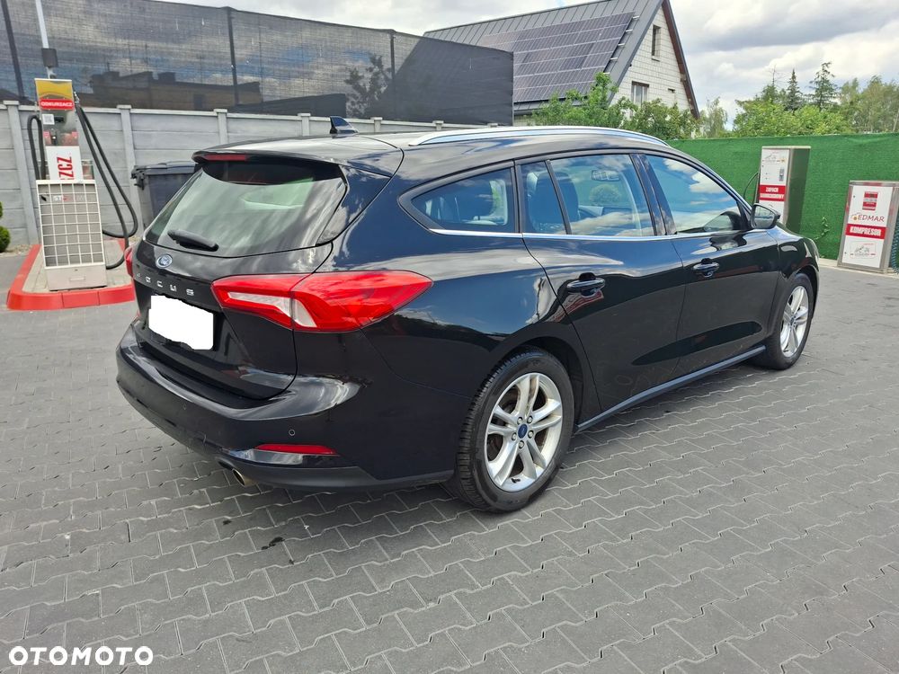 Ford Focus 1.5 EcoBlue Connected - 4