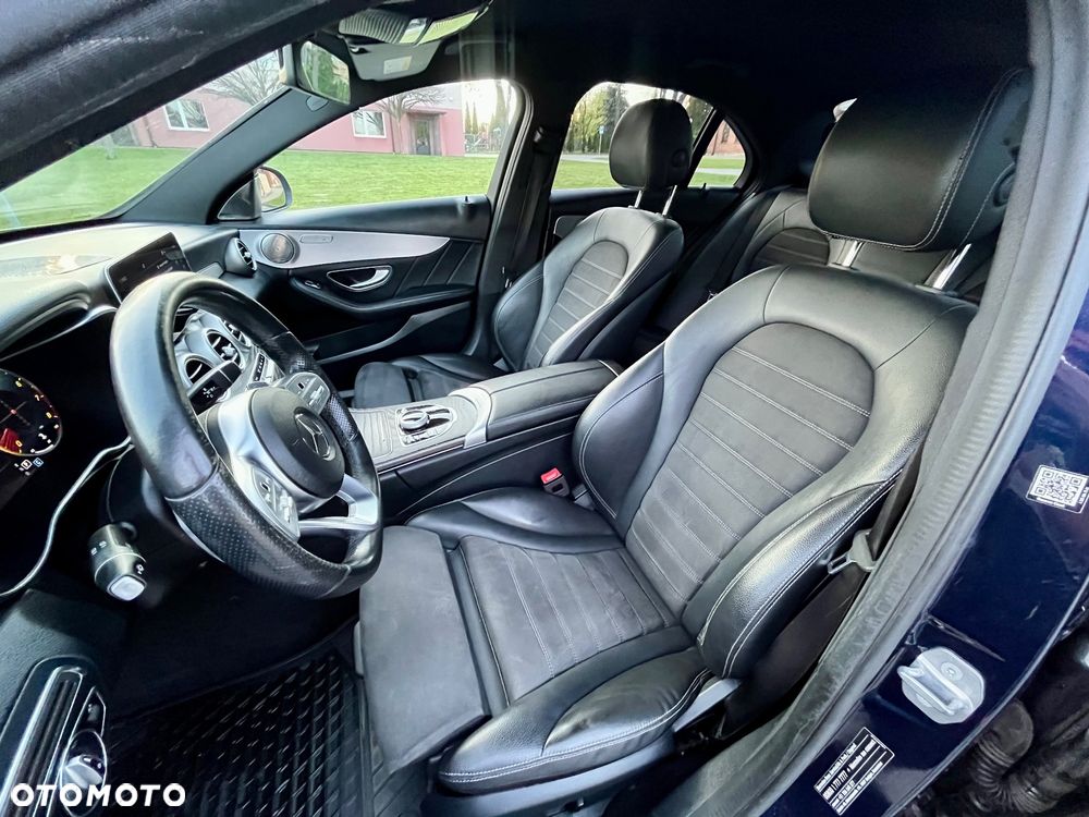 Mercedes-Benz Klasa C 160 9G-TRONIC AMG Line - 13