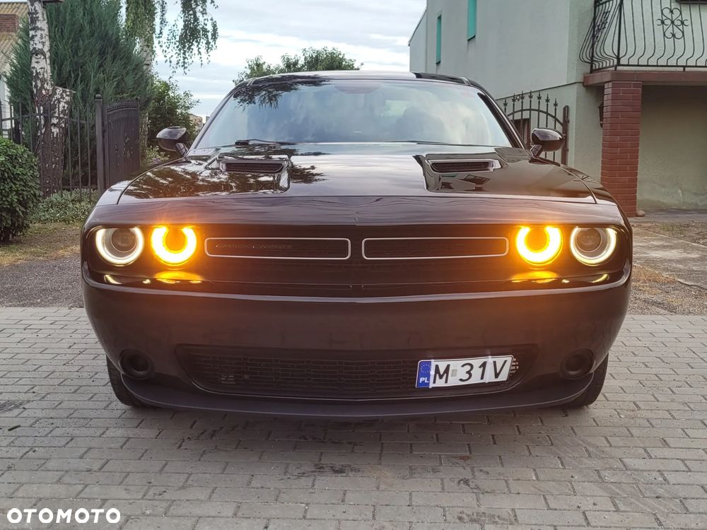 Dodge Challenger - 22