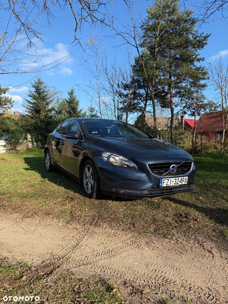 Volvo V40 - 9