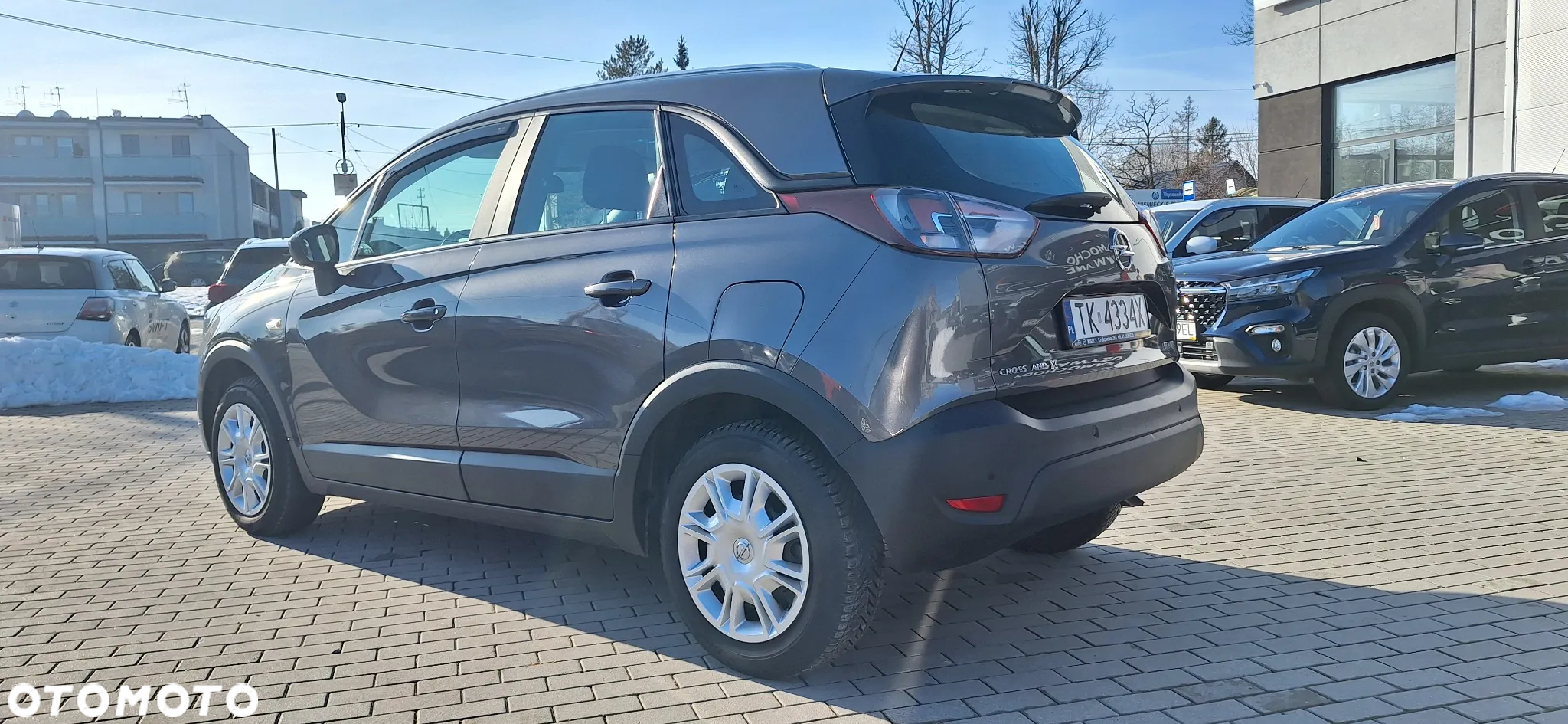 Opel Crossland X 1.2 T Design Line S&S - 8