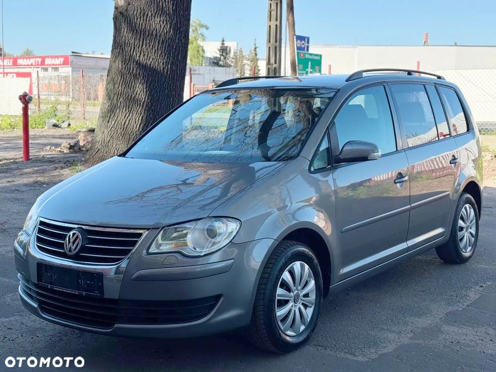 Volkswagen Touran 1.9 TDI Highline - 2