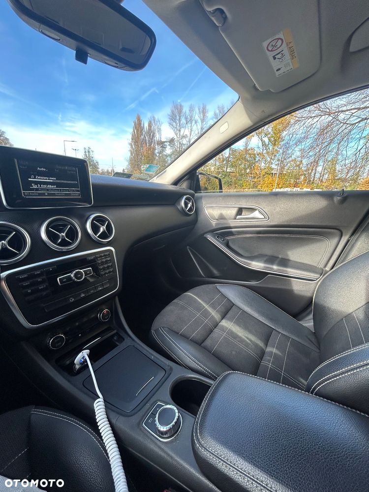 Mercedes-Benz Klasa A 250 4-Matic - 23