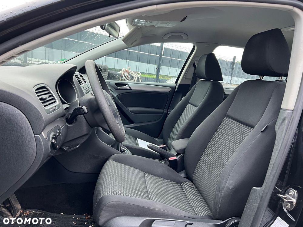 Volkswagen Golf 1.6 Tour - 8