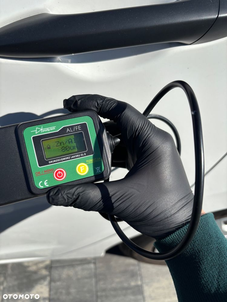 Hyundai i30 1.6 Classic + - 34