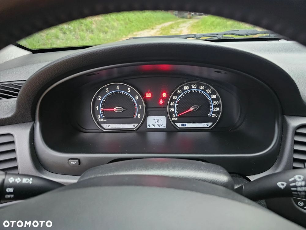 Kia Magentis 2.0 Gold - 14