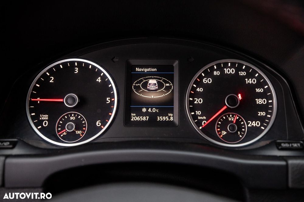 Volkswagen Tiguan 2.0 TDI 4Motion DSG BMT Sport & Style - 14