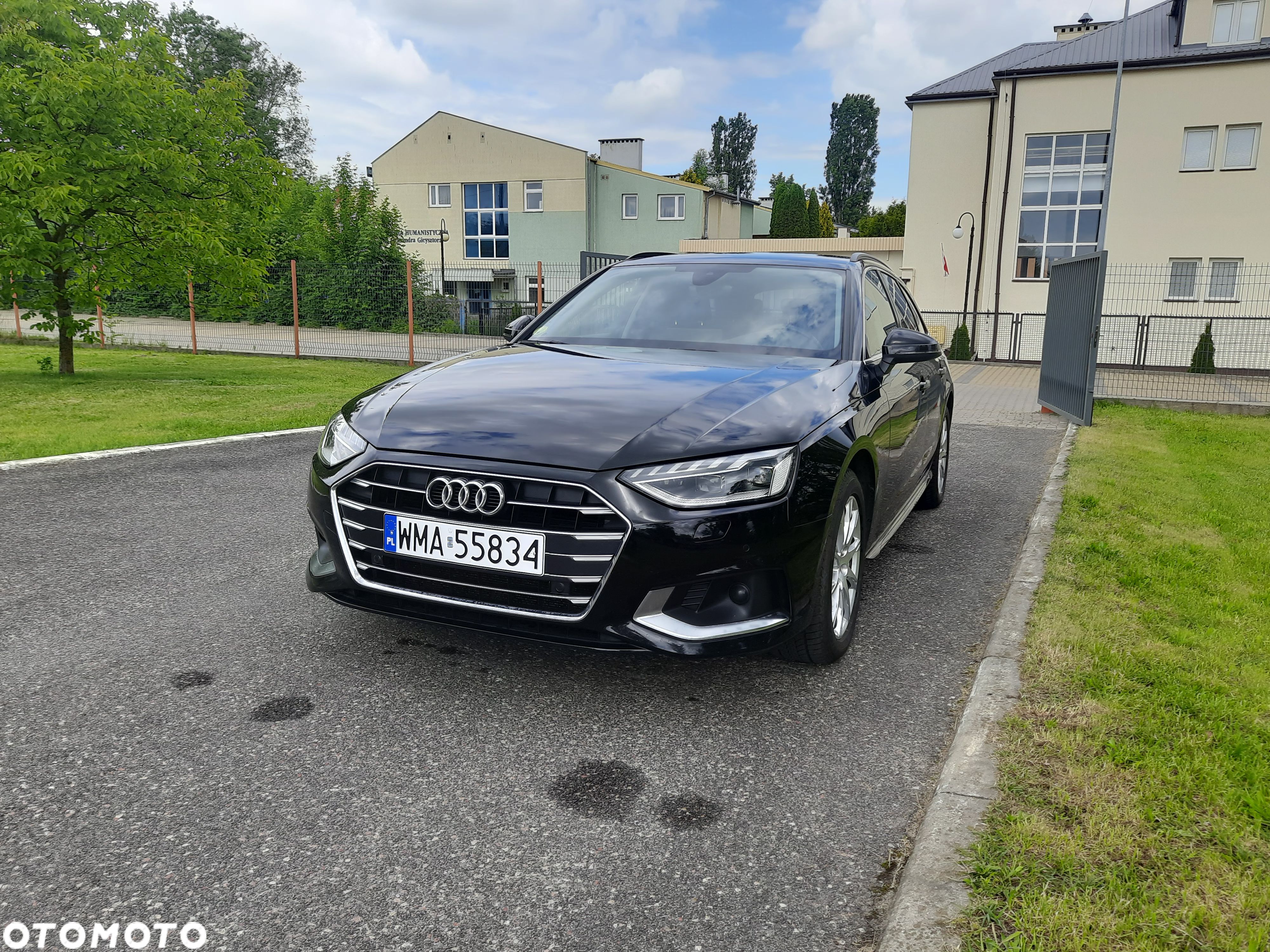 Audi A4 Avant 35 TDI S tronic - 1