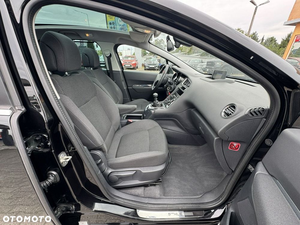 Peugeot 5008 PureTech 130 Style - 28