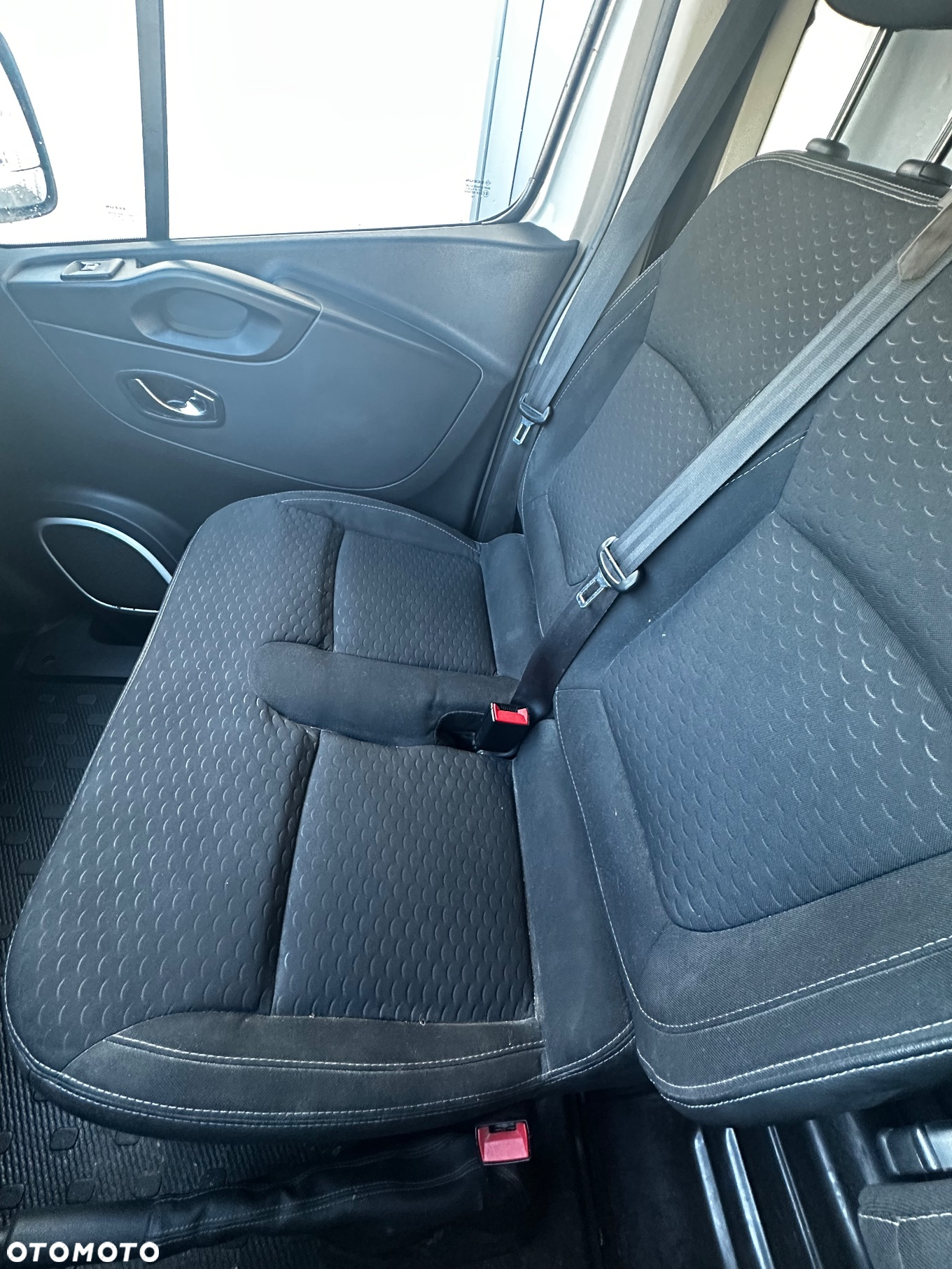 Opel Vivaro - 9