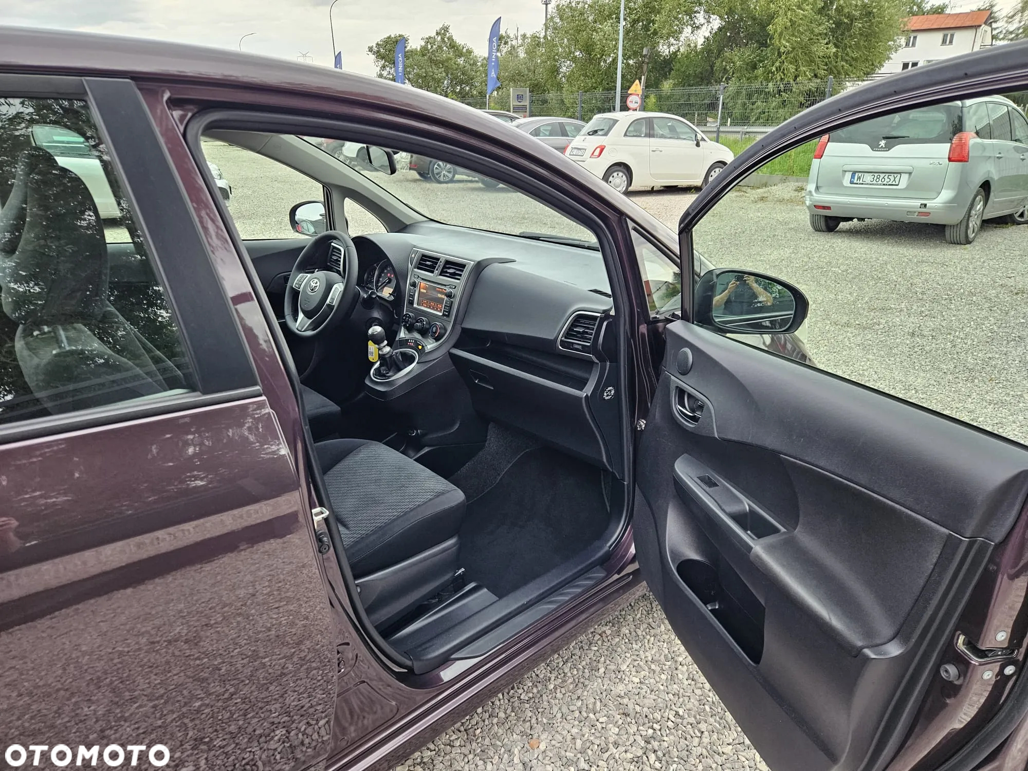 Toyota Verso S 1.33 VVT-i Life - 27