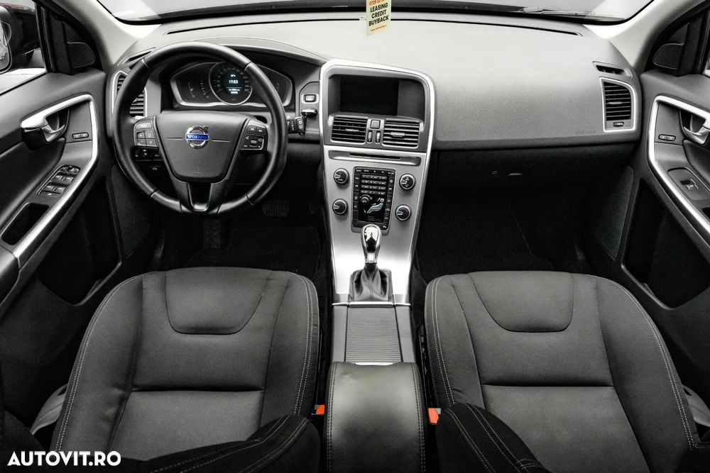 Volvo XC 60 - 8
