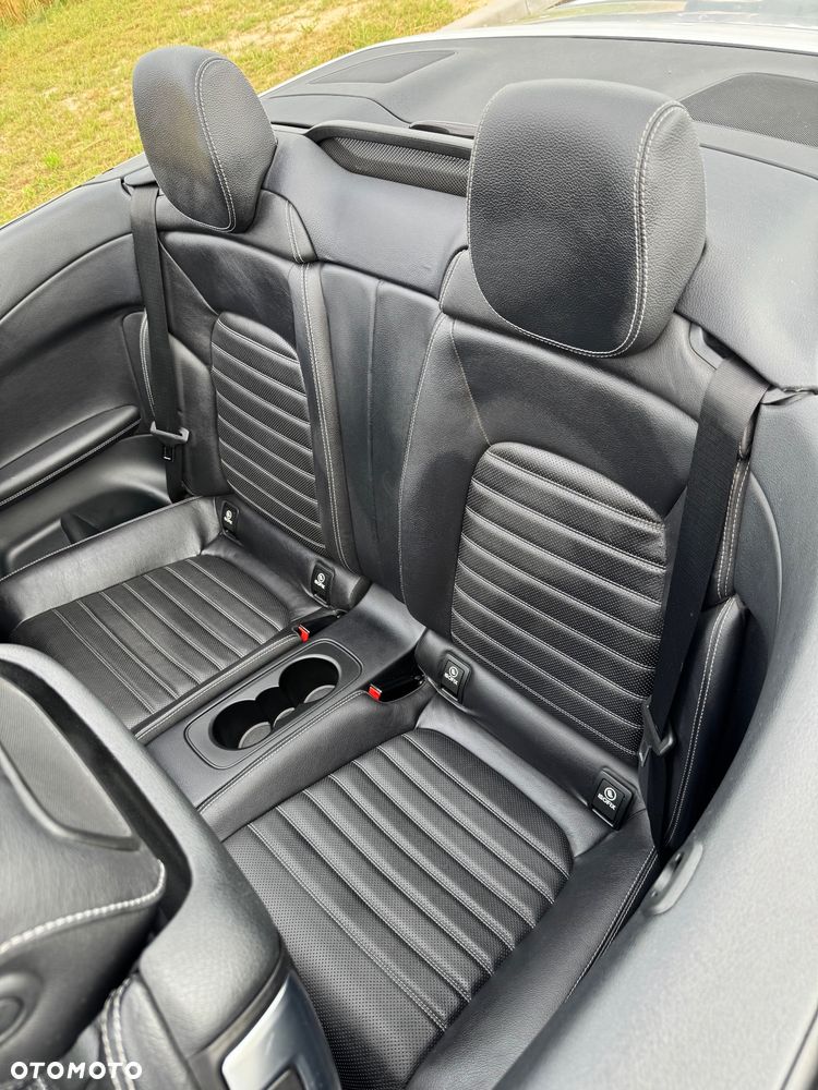 Mercedes-Benz Klasa C 220 d 4Matic 9G-TRONIC - 22
