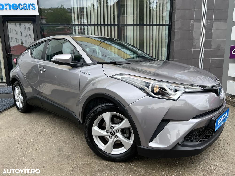 Toyota C-HR - 11