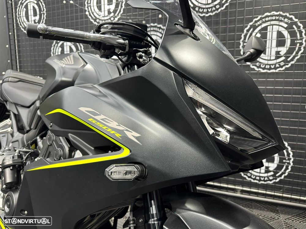 Honda CBR 650R E-CLUTCH 2026 - 8