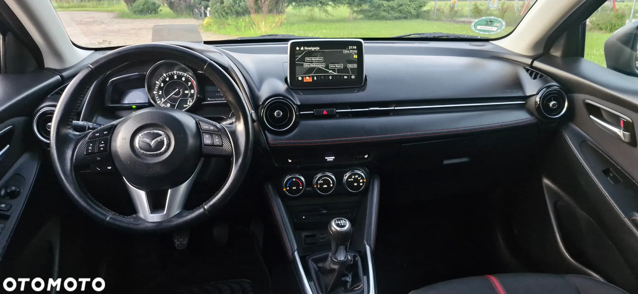 Mazda 2 SKYACTIV-G 90 Sports-Line - 39