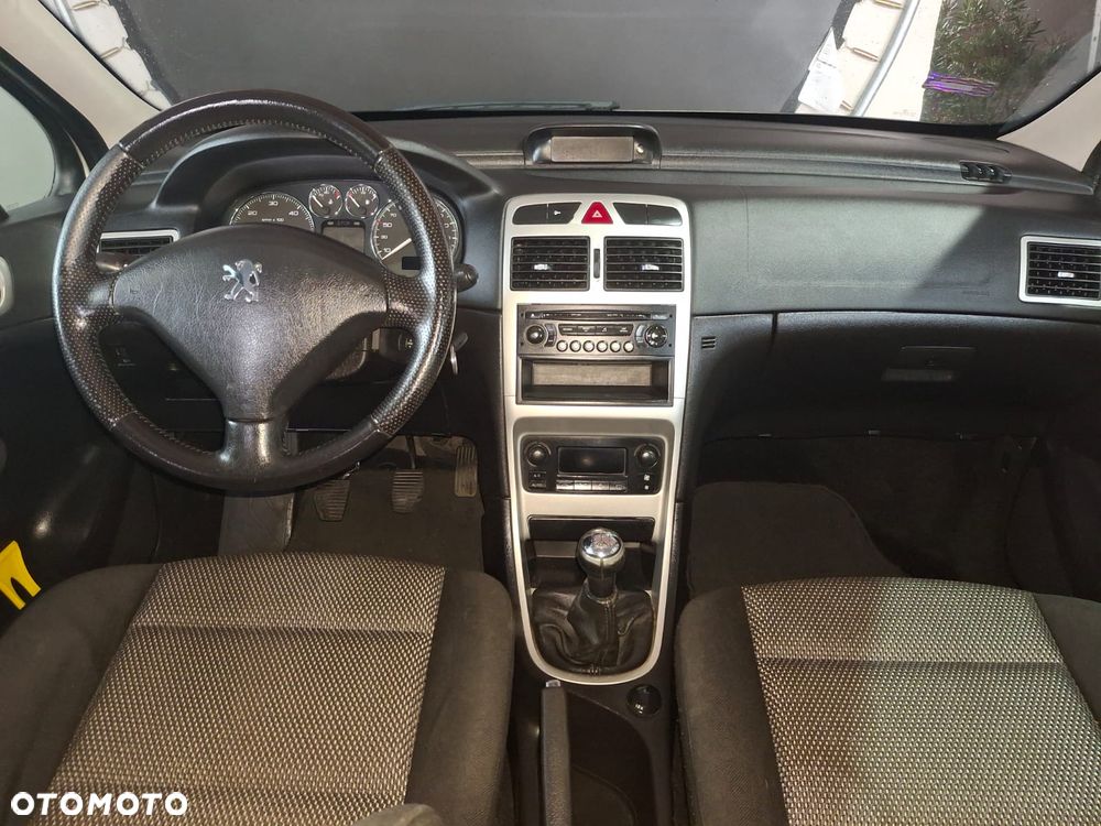 Peugeot 307 HDi 110 Premium - 4