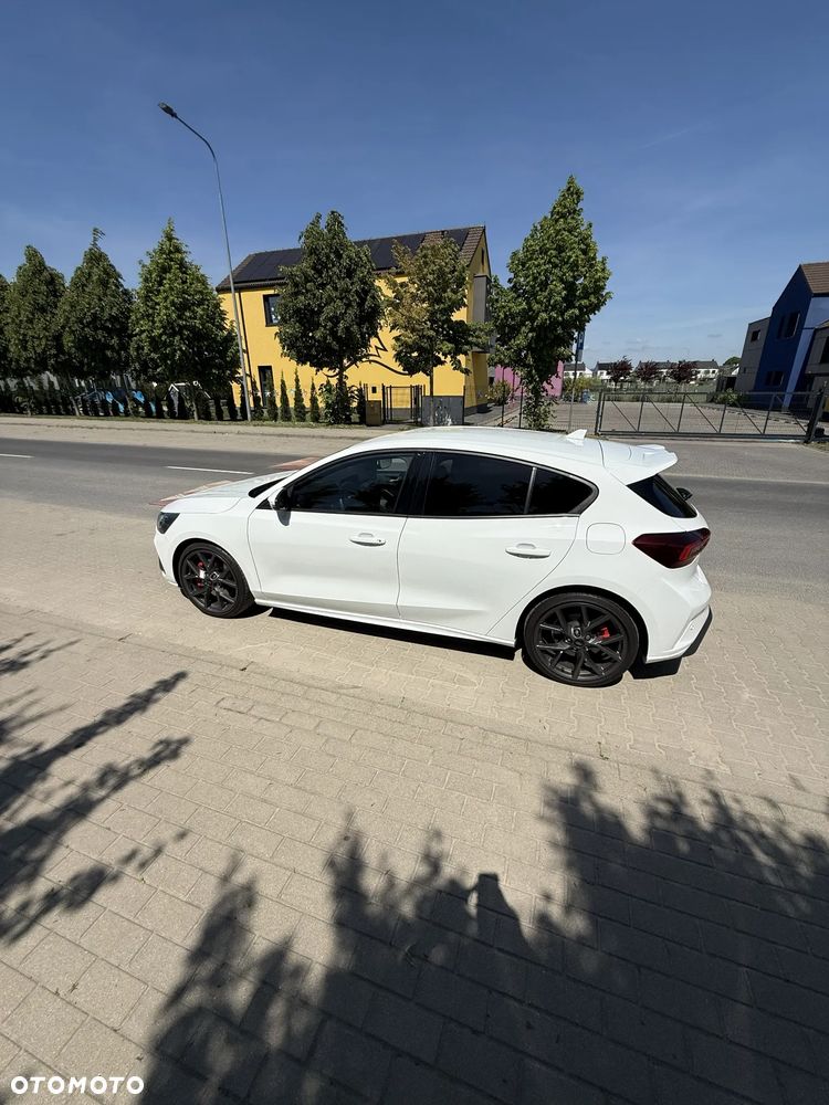 Ford Focus 2.3 EcoBoost ST X - 3