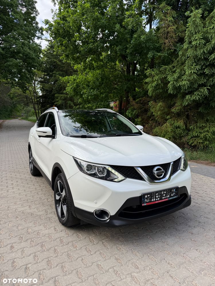 Nissan Qashqai 1.6 DCi Tekna - 1