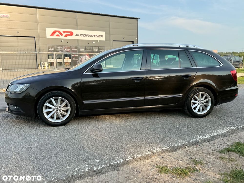 Skoda Superb 1.6 TDI GreenLine - 6