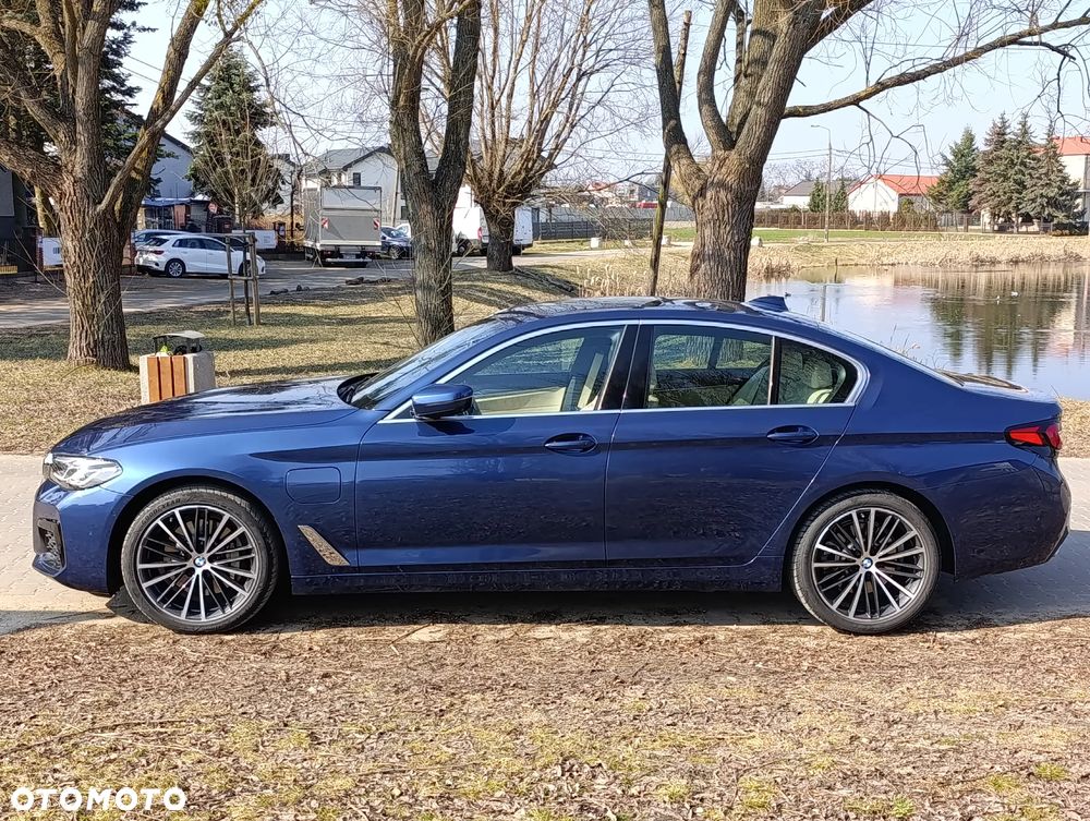 BMW Seria 5 530e - 5